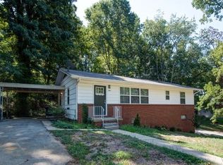3236 Ginn Dr, Knoxville, TN 37920