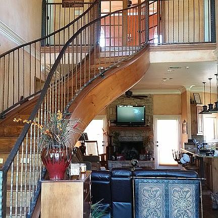 4th image of 1000 Mallard Bend Cir