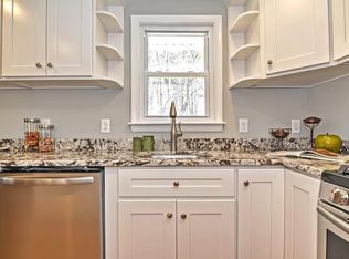 25 Sandy Brook Rd, Burlington, MA 01803