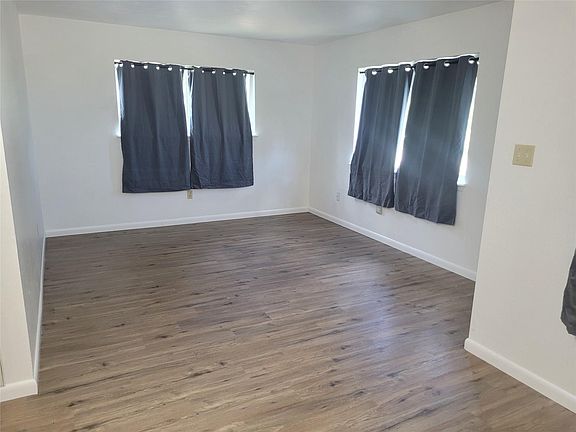 3rd image of 205 2nd Ave #1 & 2