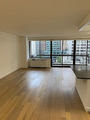 3rd image of 245 E 58th St #8G