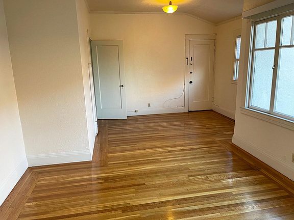 5th image of 3821 Park Blvd APT 3