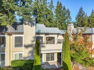 10218 NE 16th Street #Q-7, Bellevue, WA