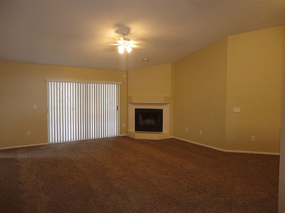 3rd image of 13448 Silvercreek Dr
