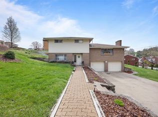 1111 Oriole Dr, Pittsburgh, PA