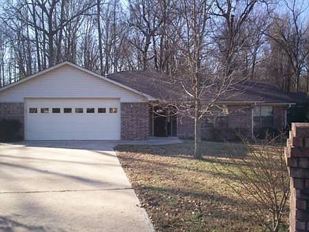 1st image of 16 Woodland Dr