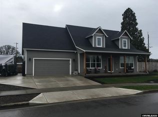 3490 NW Oak Grove Way, Albany, OR 97321