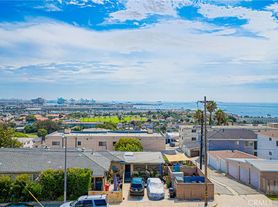765 W 26th St, San Pedro, CA