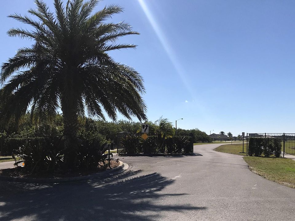 2nd image of 7007 Preserve Pointe Dr