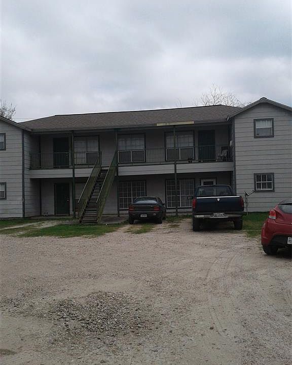 2nd image of 1926 Amie Michele Ln APT 12