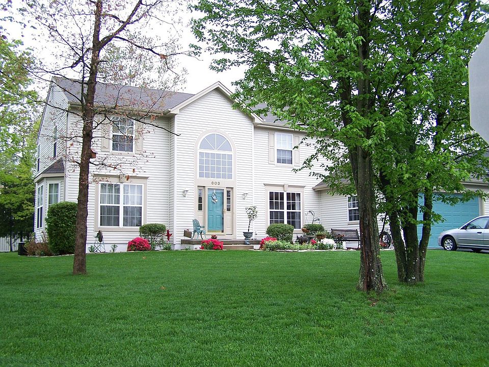 Extended Lexington Model