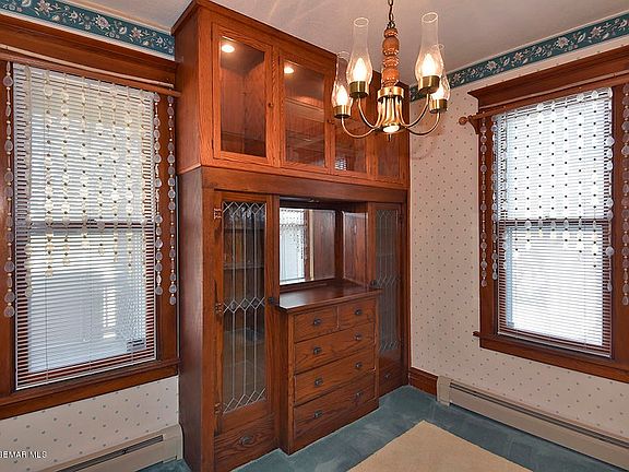 Dining Room Detail 2