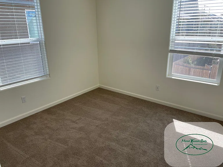 288 Shafer Ave — Photo 12