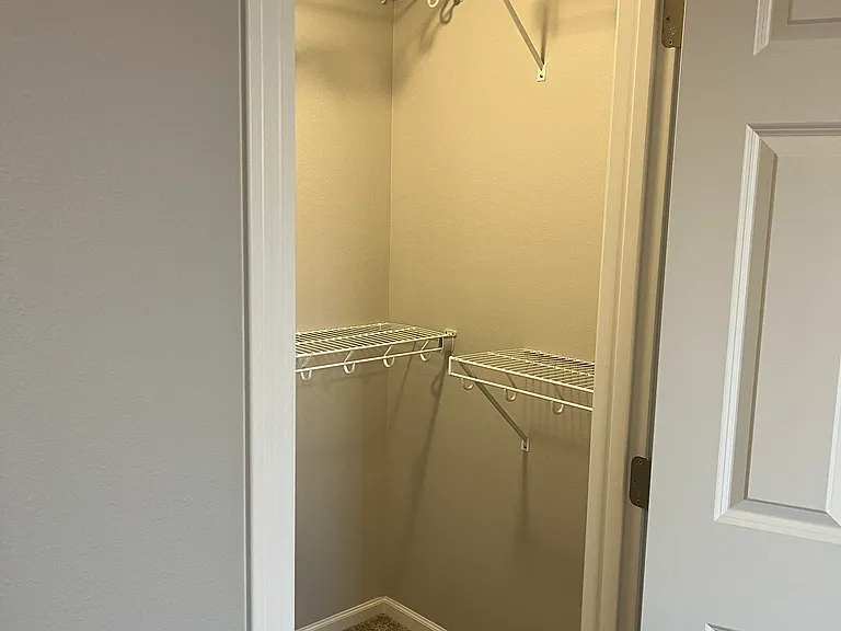 1705 Tobi Ln — Photo 16
