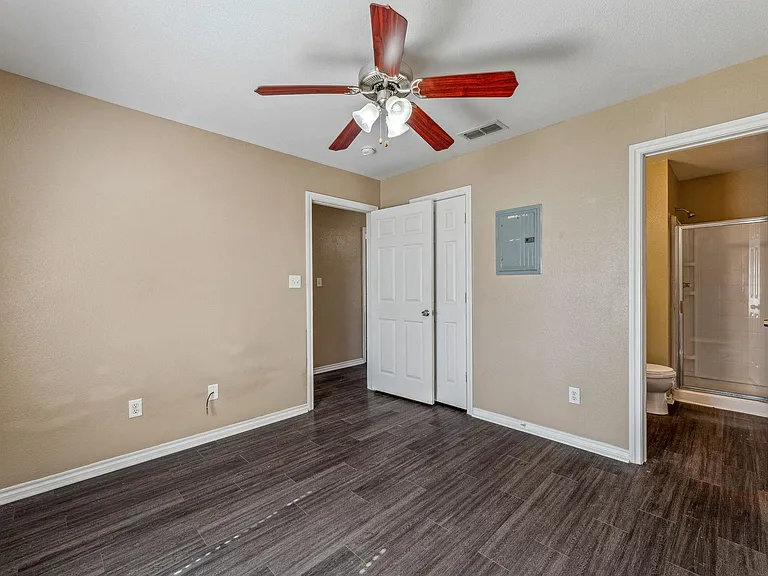 872 W Vanderbilt St #2102 — Photo 10