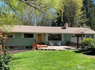 19905 Maplewood Dr, Edmonds, WA 98026