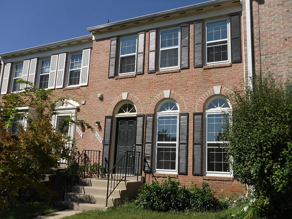 3 bed, 2.5 bath, 2140 sqft, $2,750 — Photo 2
