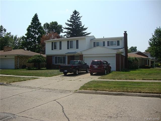 1st image of 31443 Saratoga Ave