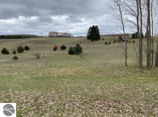 Clous Rd, Kingsley, MI 49649