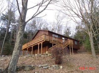 135 Timberidge Dr, Russell, MA 01071