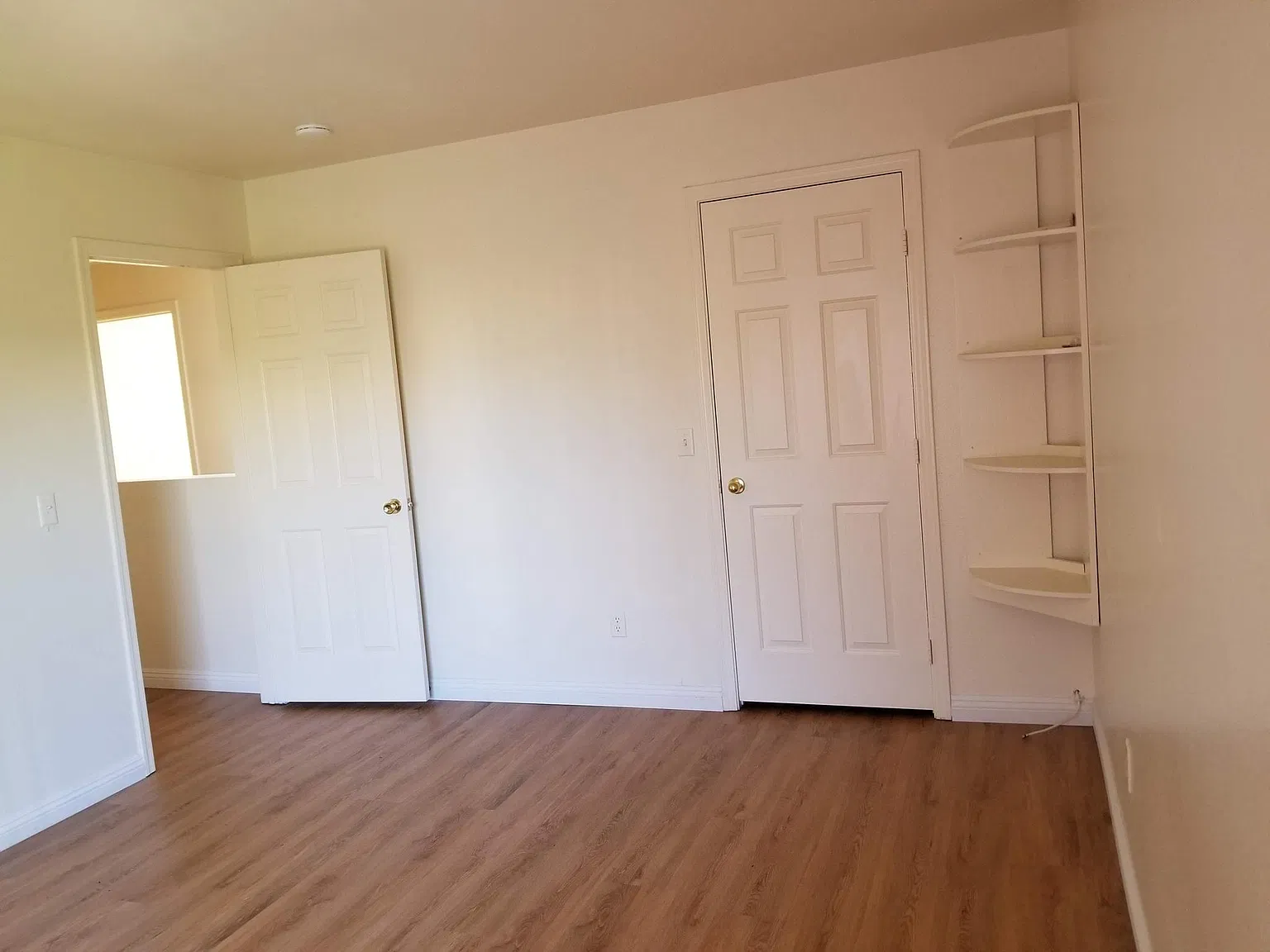 3 bed, 2.5 bath, 1524 sqft, $1,750 — Photo 3