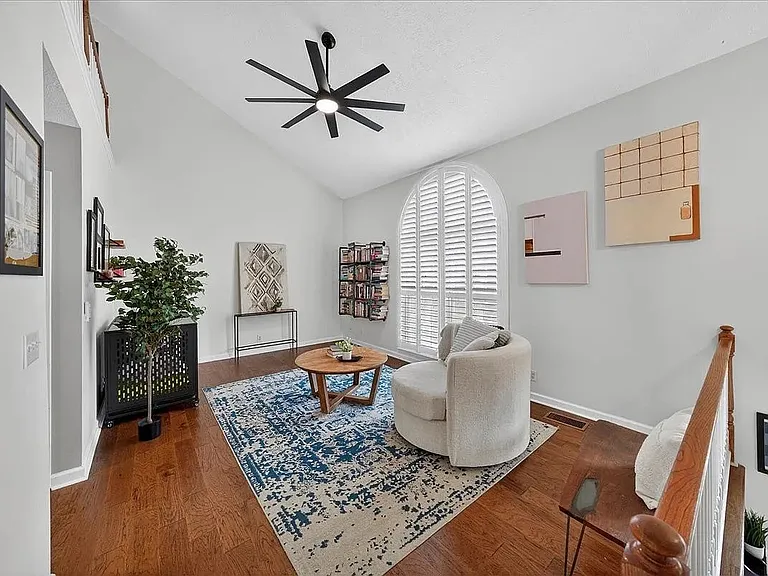 Main living room (furniture for illustrative purposes only)