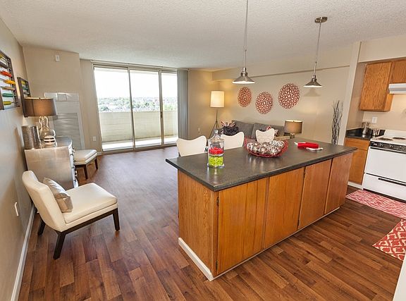 2nd image of 1150 Galapago St APT 804