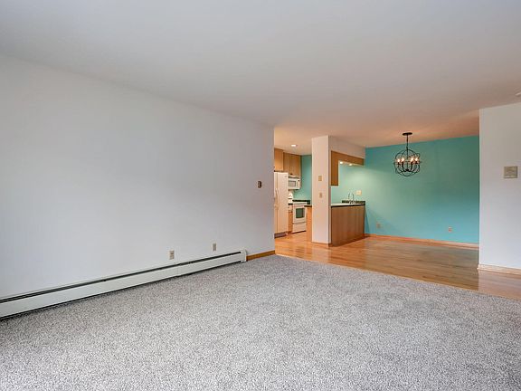 5th image of 8530 W Waterford Ave