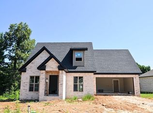 2601 Sarah Ln, Paragould, AR 72450