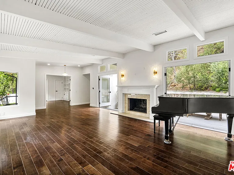 9541 Cedarbrook Dr — Photo 5
