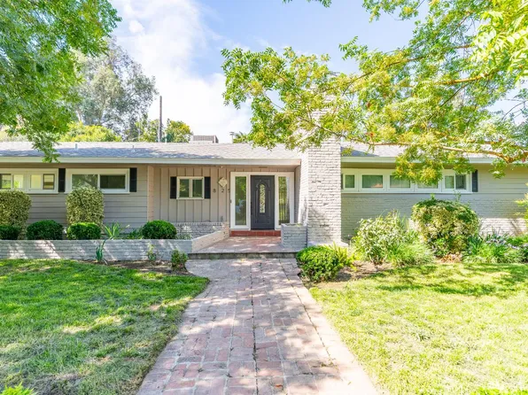 825 E Indianapolis Ave, Fresno, CA 93704