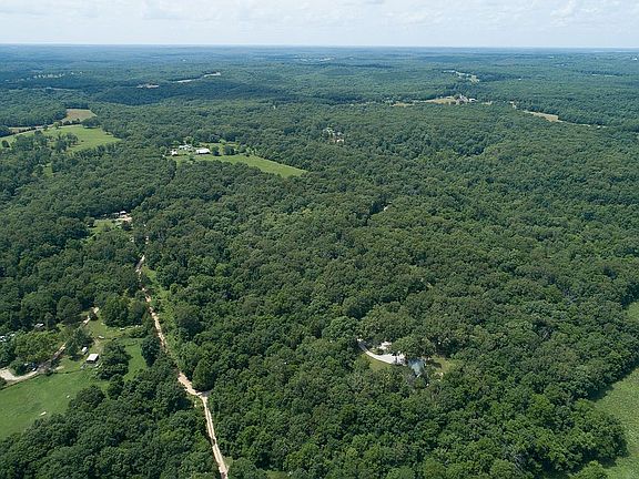 4th image of Country Acres Ln