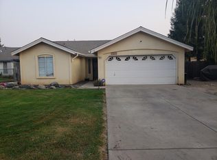 627 Teddy St, Farmersville, CA 93223