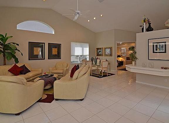 5th image of 8892 Shoal Creek