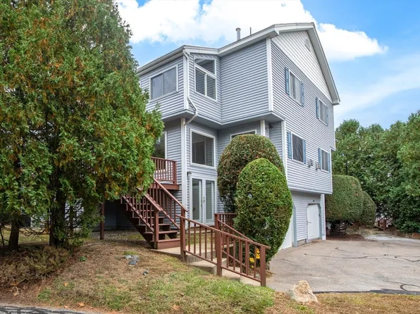 202 Algonquin Trl #202, Ashland, MA 01721