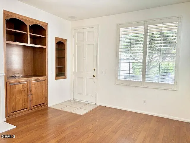 785 E Port Hueneme Rd — Photo 6