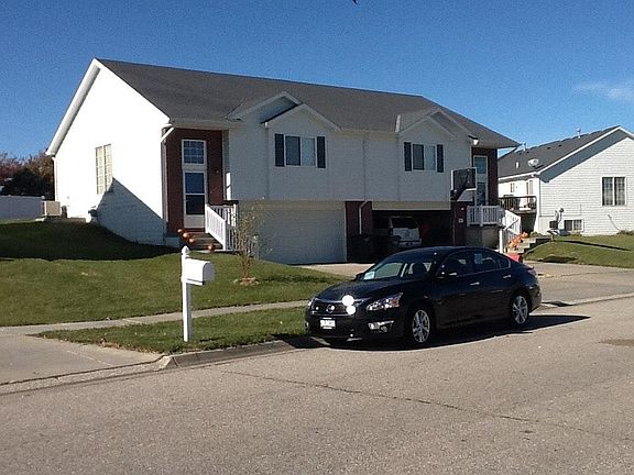 4th image of 7331 S 28th St #Townhouse