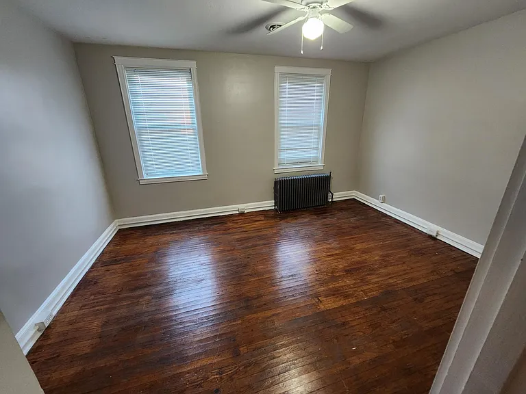 301 Folcroft St #2 — Photo 9