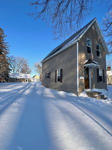 237 Crocker Ave N, Thief River Falls, MN, 56701