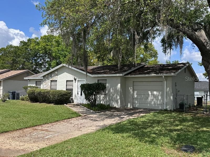1st image of 738 CARIBOU DRIVE