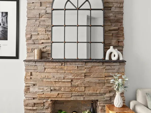 429 West 24th Street image 2 of 7