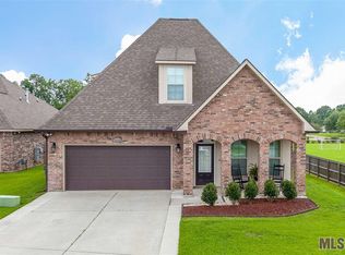9208 Falling Oak Dr, Baton Rouge, LA 70817