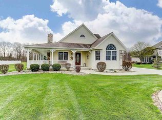 3516 Franklin Dr, Auburn, IN 46706
