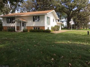 28176 620th Ave, Litchfield, MN 55355