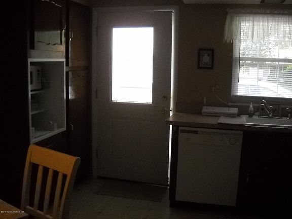 3rd image of 1072D Argyll Cir