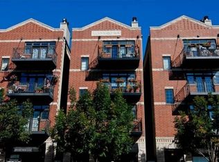 1044 W Fulton Market APT 3, Chicago, IL 60607