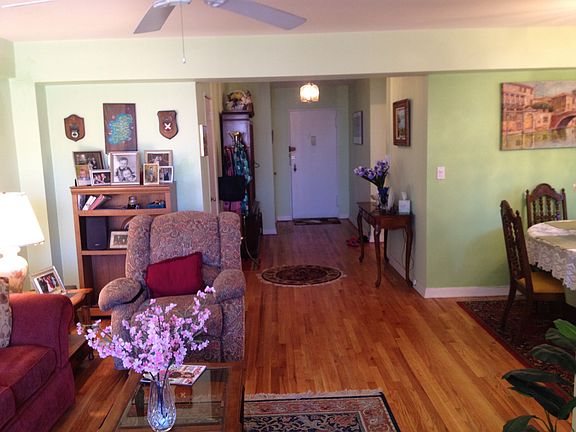 2nd image of 530 Riverdale Ave APT 5F