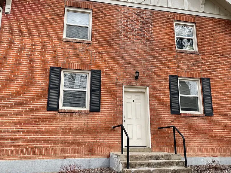 Johnstown Apartments (KC-KS-RB) — Photo 16