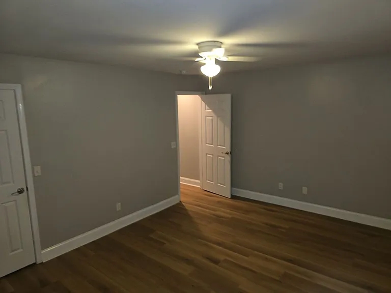 1902 Village Lake Dr — Photo 13