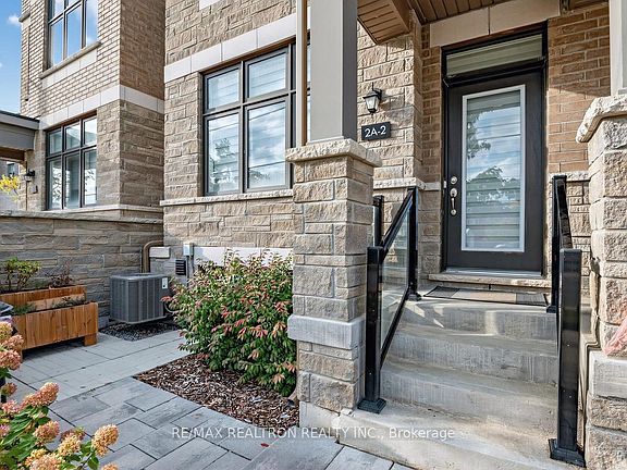 2nd image of 2A Muir Ave #2